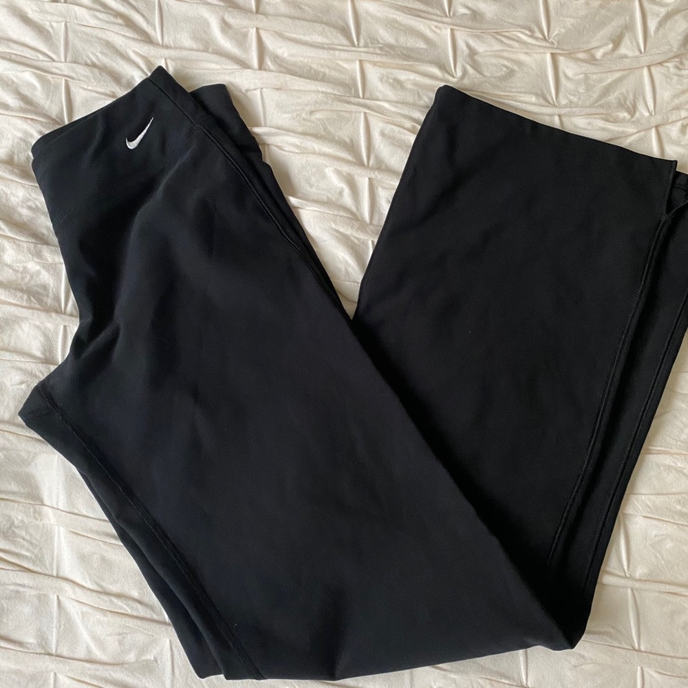 Nike wide leg black athletic pants size medium
